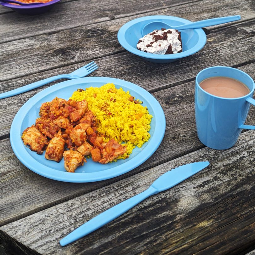 Light Blue Camping Dining Set with Dinner & Dessert