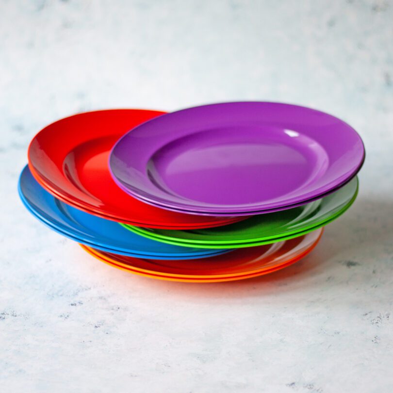 Children's Rainbow Plastic Plates