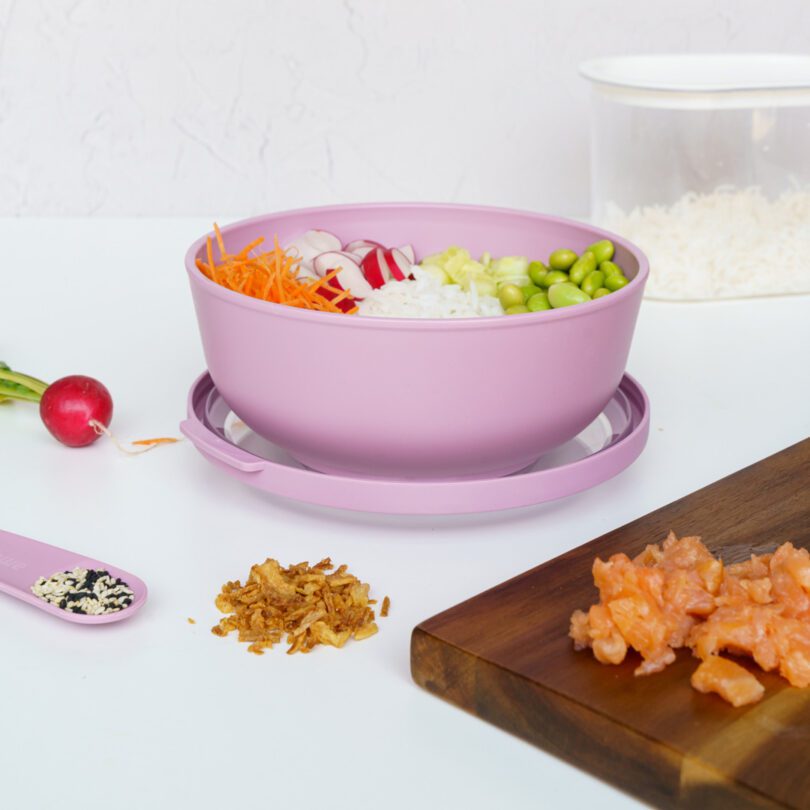 Pink Poke Bowl with Lid