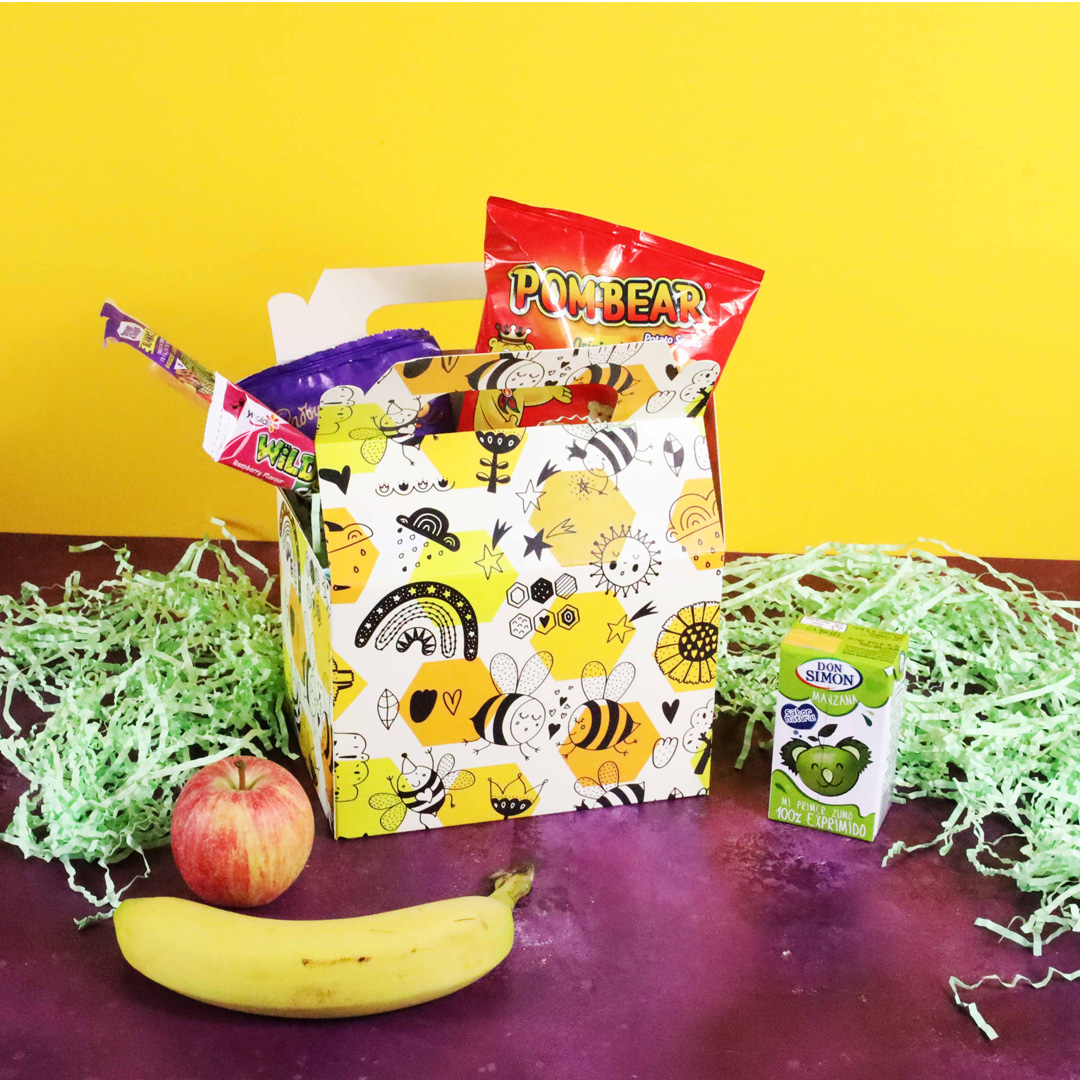 Bee Print Lunch Boxes at children's party