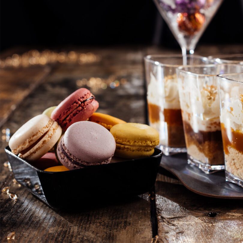 Macaroons in a Black Square Bowl