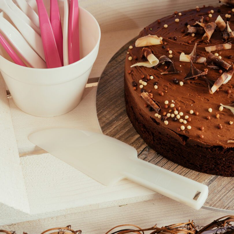 Dough Cutter as Cake Slicer