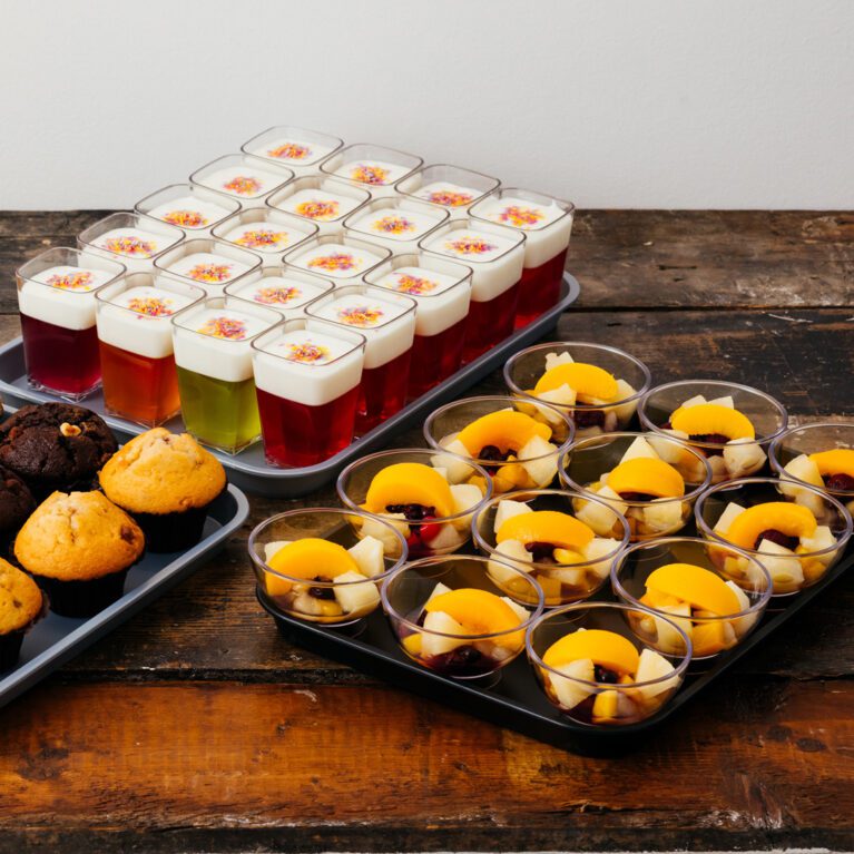 Medium Universal Tray with Dessert Selection