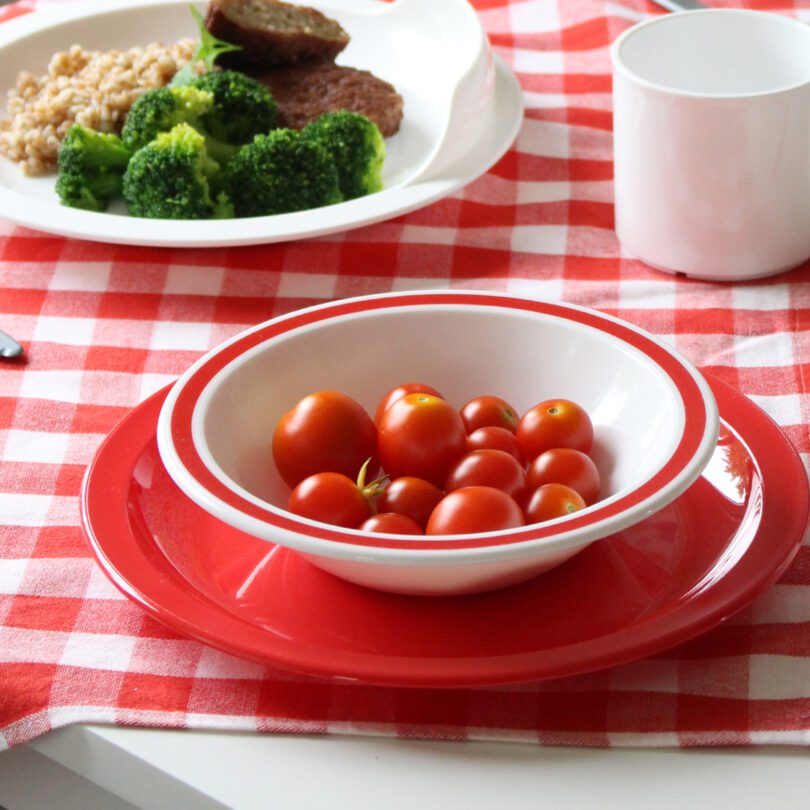 Red Duo Bowl in Dining Setting