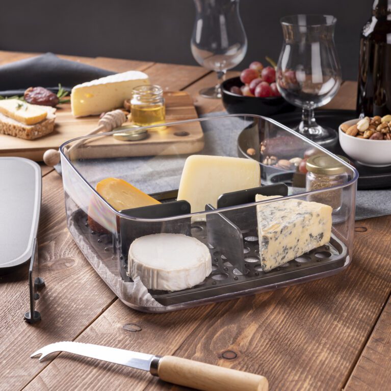 Amuse Speciality Cheese Storage Box with Selection of Cheeses
