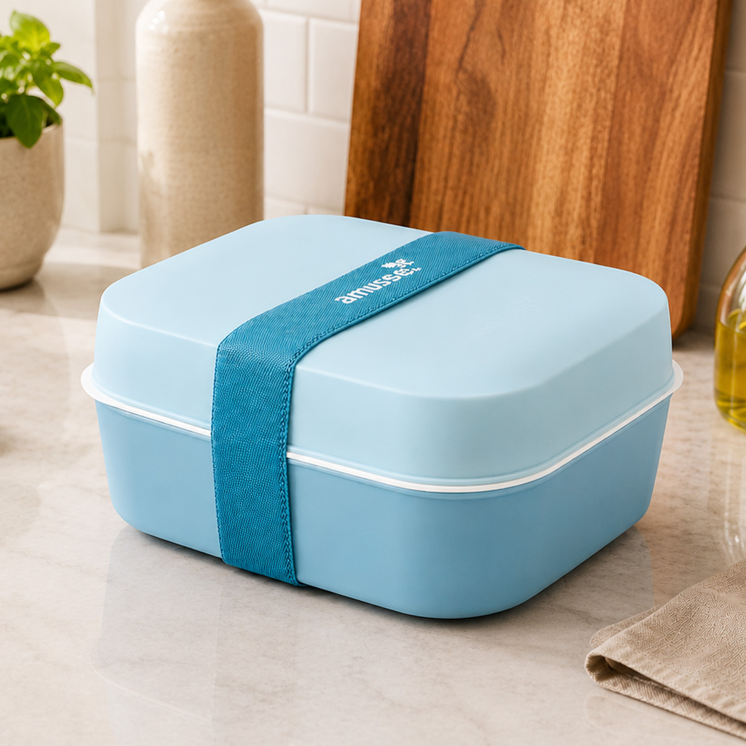 Amuse 3-in-1 Lunchbox blue in kitchen setting
